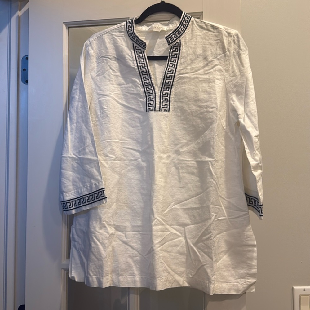 White w/ Navy Design Tunic - linen blend